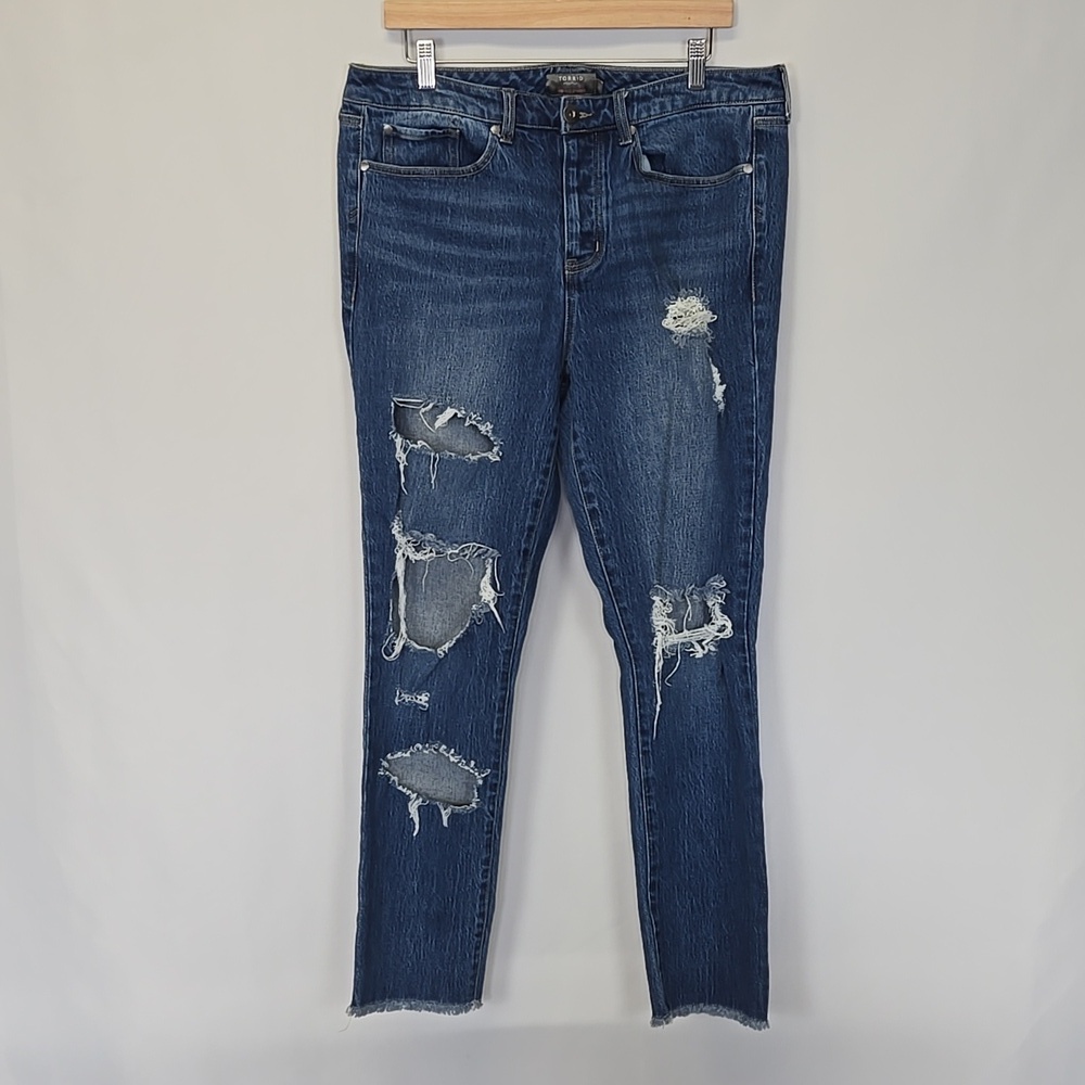 Torrid Distressed Jeans - Size 10T